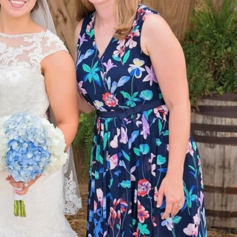 Talbots Floral V-Neck Chiffon Pleated Dress Ribbon Navy Women's Size 8 H12694 - Picture 11 of 11